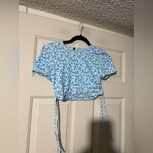 Bo+tee cropped floral tshirt